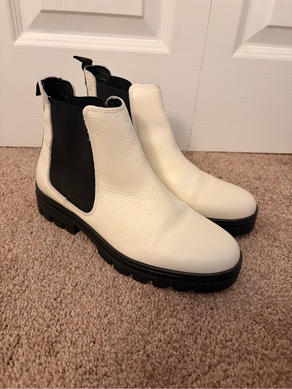 Eric Michael White Chelsea Booties with Black Elastic Panels